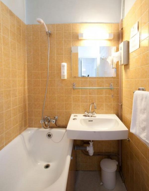 The Old Hotel Ravel Centre كليرمونت-فيراند المظهر الخارجي الصورة