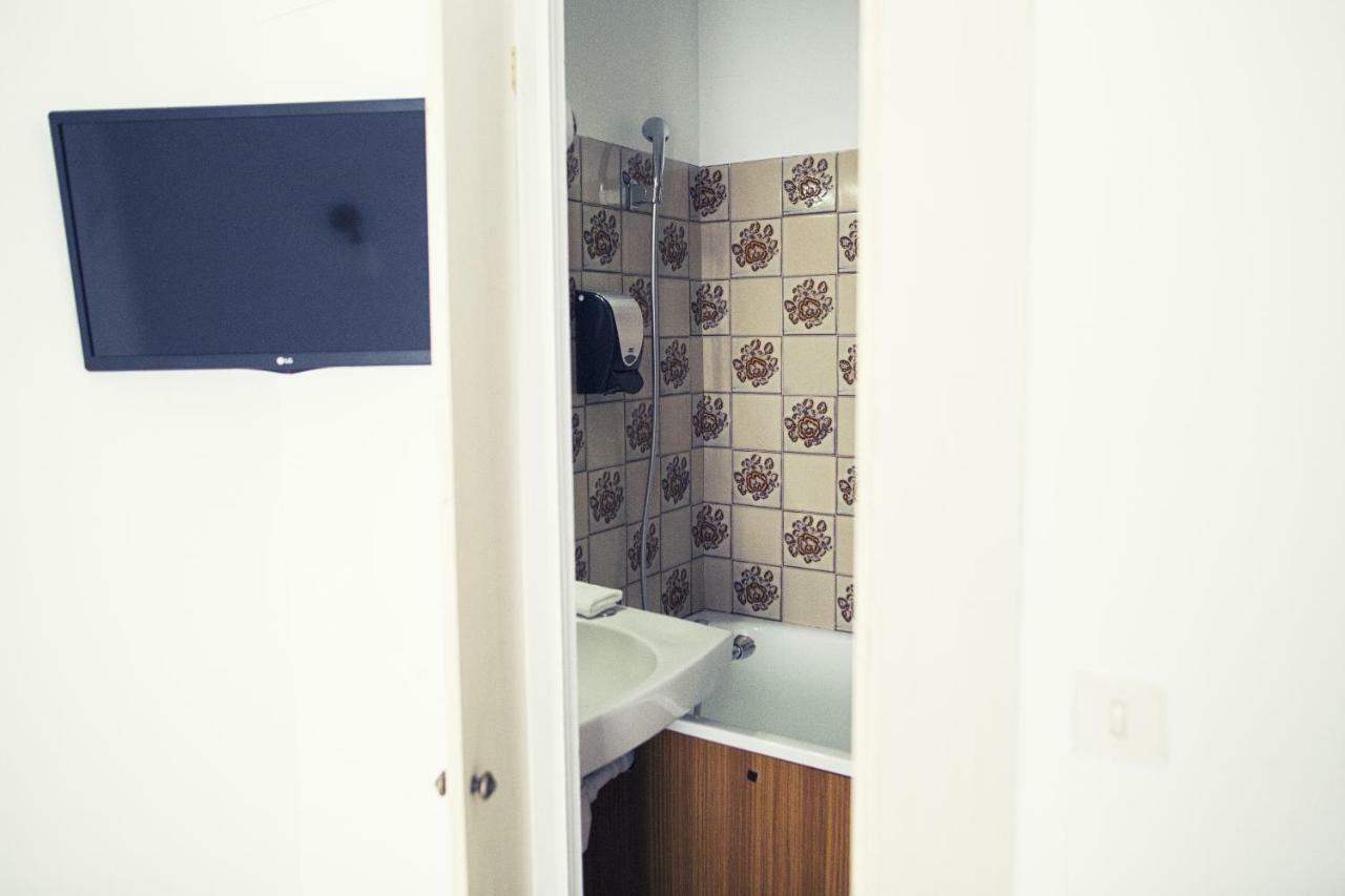 The Old Hotel Ravel Centre كليرمونت-فيراند المظهر الخارجي الصورة