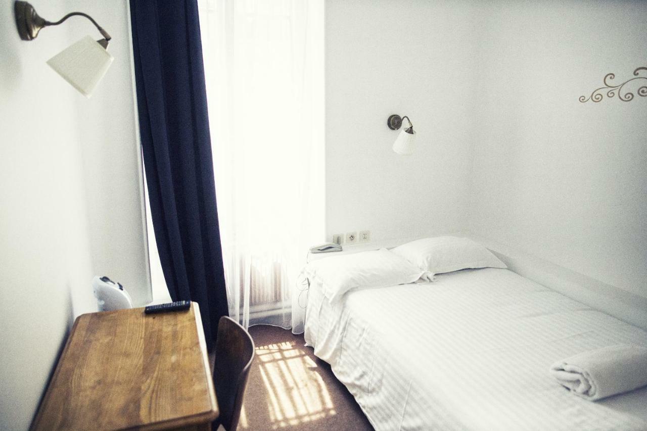 The Old Hotel Ravel Centre كليرمونت-فيراند المظهر الخارجي الصورة